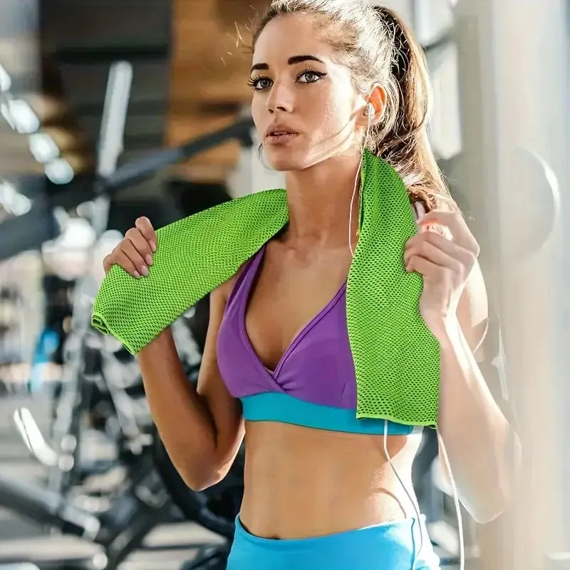 Cooling Sports Towel with Case - Instant Chill