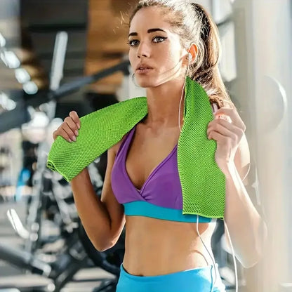 Cooling Sports Towel with Case - Instant Chill